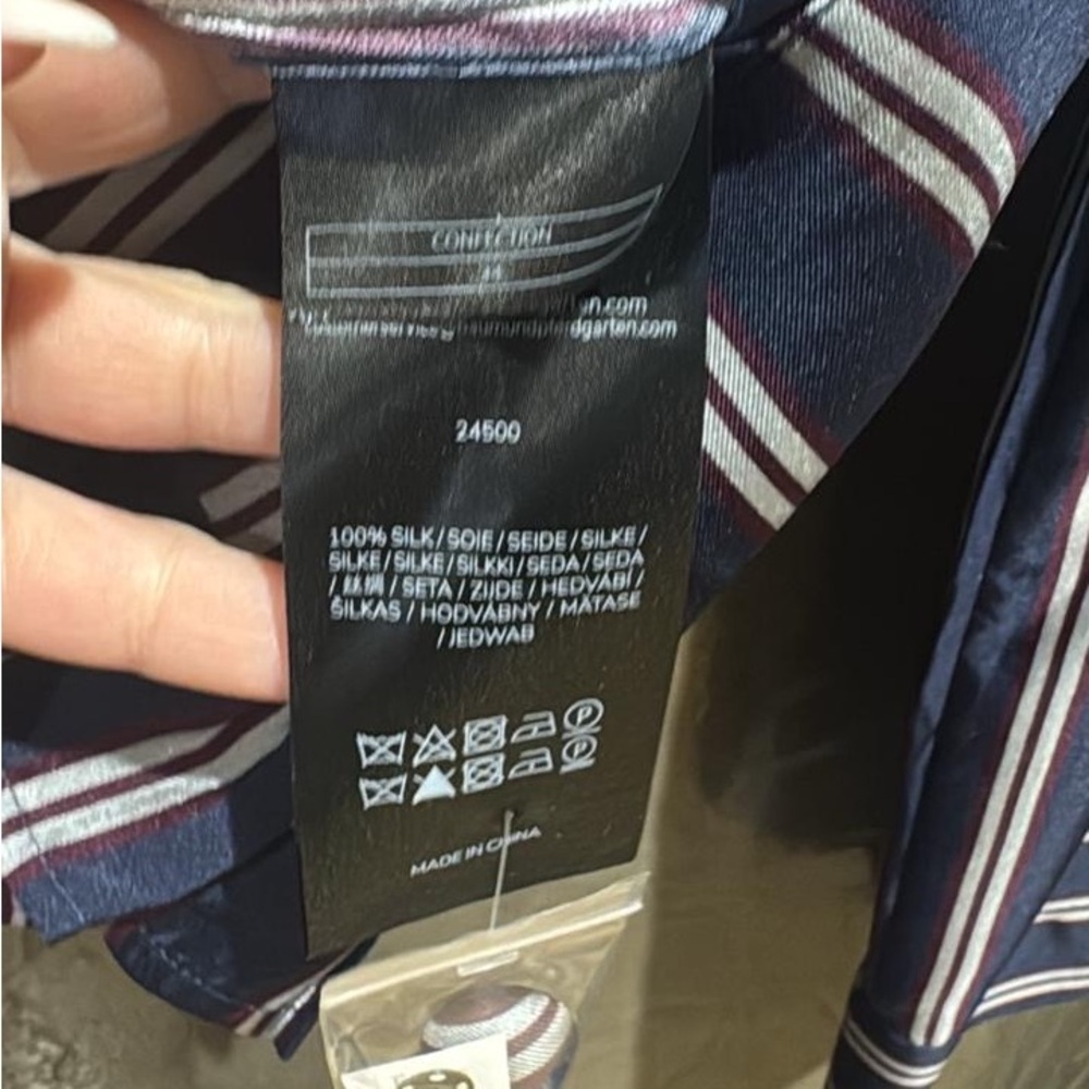Baum und Pferdgarten Miluna Blouse Navy Plum Button Down Silk Shirt - Picture 4 of 4